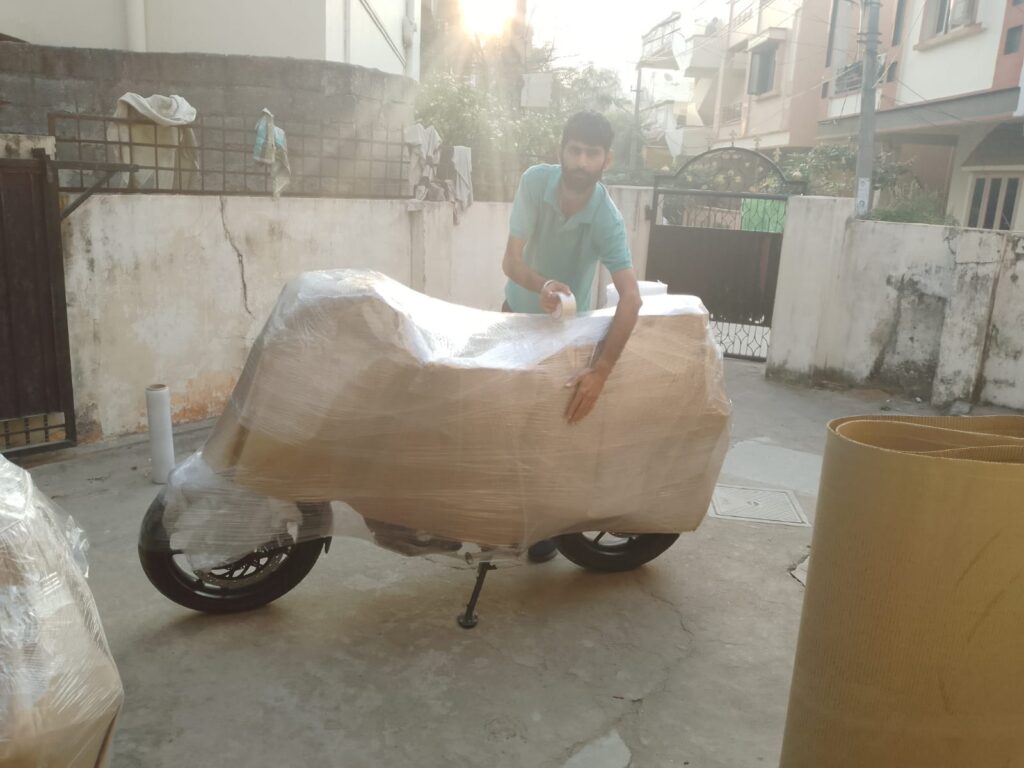 Bike Transport from Noida to Mumbai, Bike Parcel Service